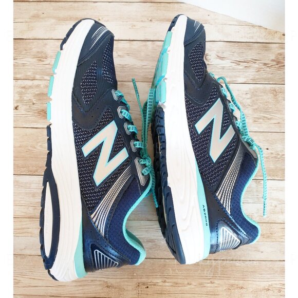 New Balance Women’s Running Shoes 560V7 Size 7.5B W560LT7 Athletic Sneakers - Picture 6 of 15